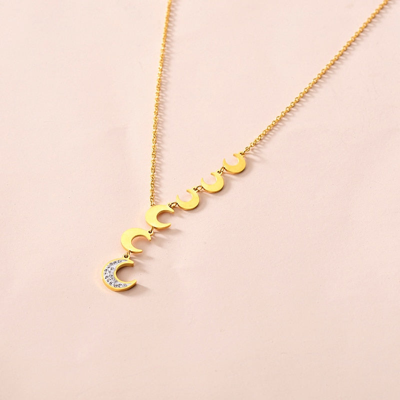 Retro moon Necklace